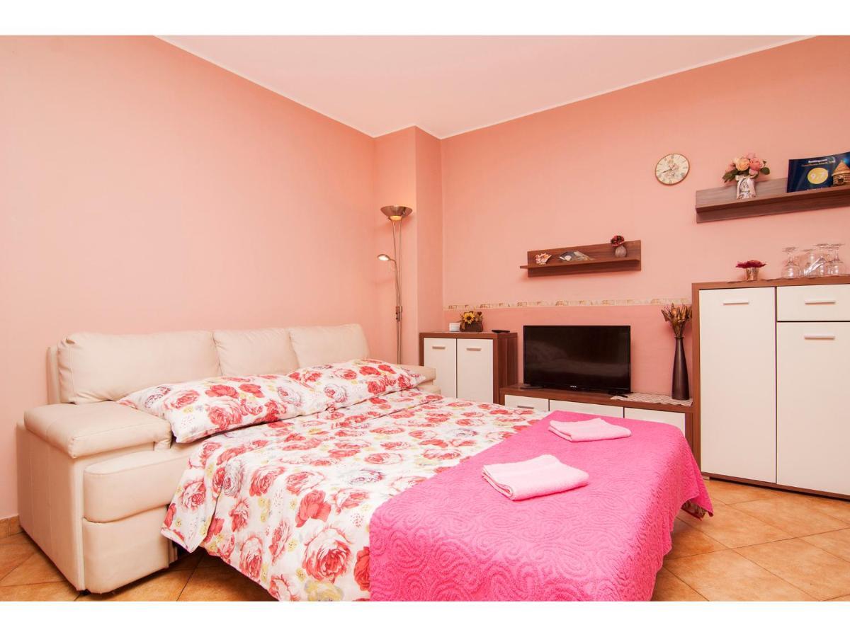 ボドニャンApartman Nensiアパートメント エクステリア 写真